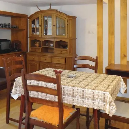 Apartment Skulin *