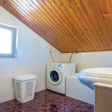 Apartment Skulin *